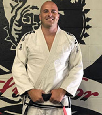 image of Elijah Dennis